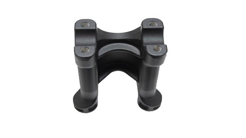 ÜST TABLA KELEPÇESİ ALT (RZ250-S)